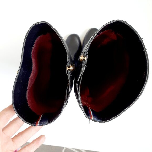 TOMMY HILFIGER Mackenze Zip Up Boots in Black Leather with Gold Hardware - Picture 9 of 16